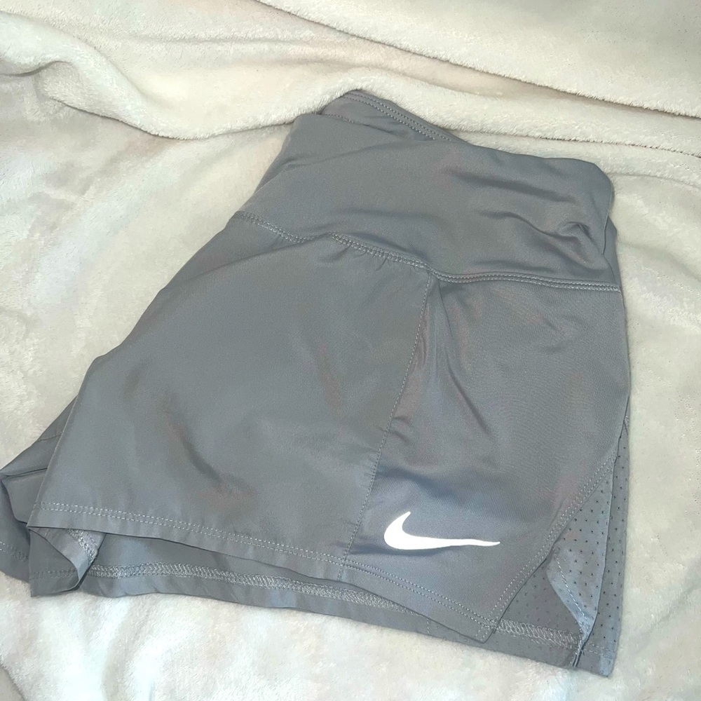 Like New Nike running shorts size M